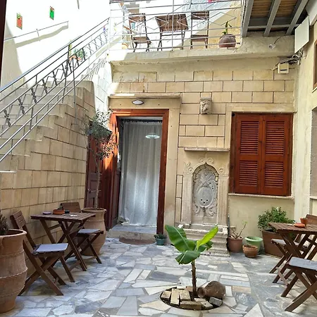 Barbara Rethymno (Crete)